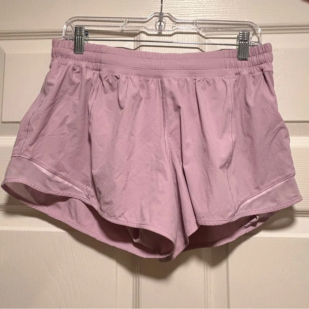 Lululemon Hotty Hot Shorts 12 Tall - Picture 3 of 6